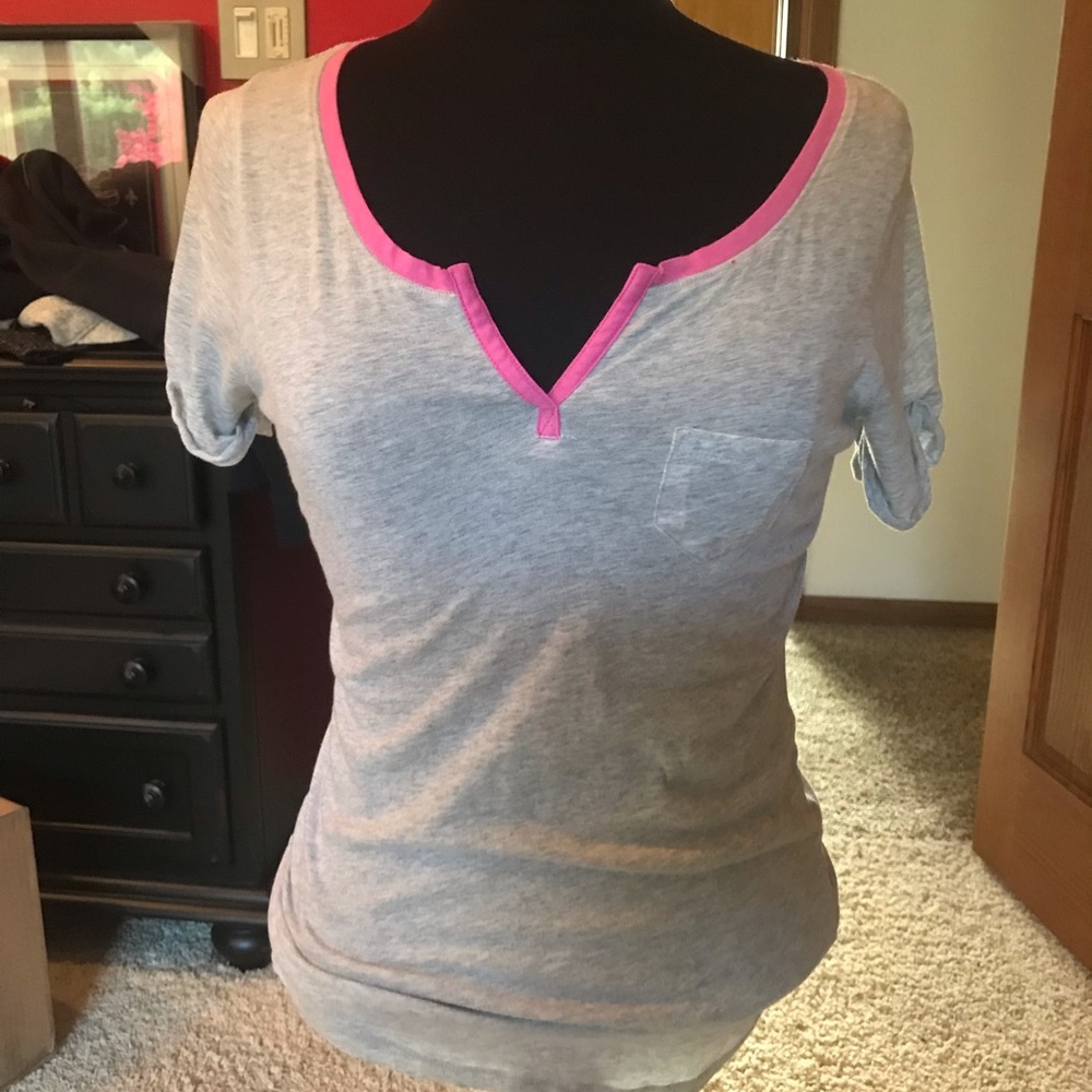 Tee
